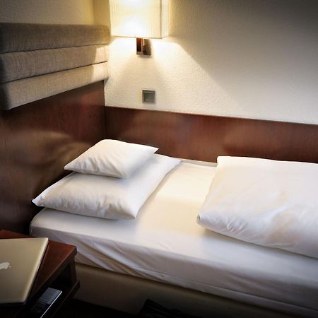 Hotel De France Wiesbaden City Εξωτερικό φωτογραφία