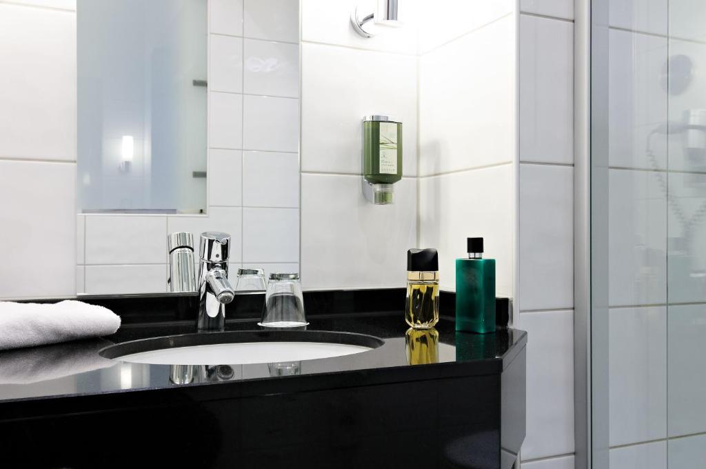 Hotel De France Wiesbaden City Δωμάτιο φωτογραφία