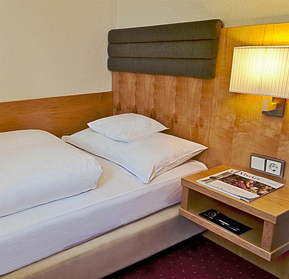 Hotel De France Wiesbaden City Εξωτερικό φωτογραφία