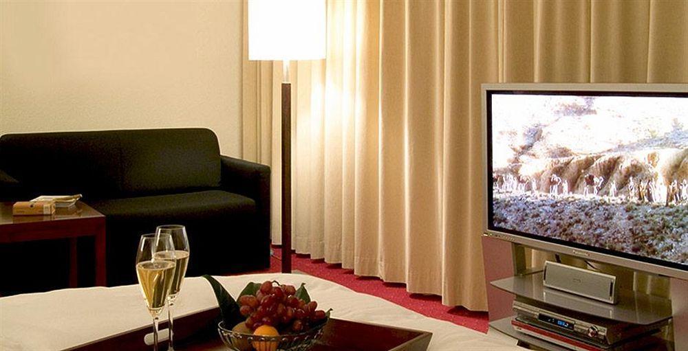 Hotel De France Wiesbaden City Εξωτερικό φωτογραφία